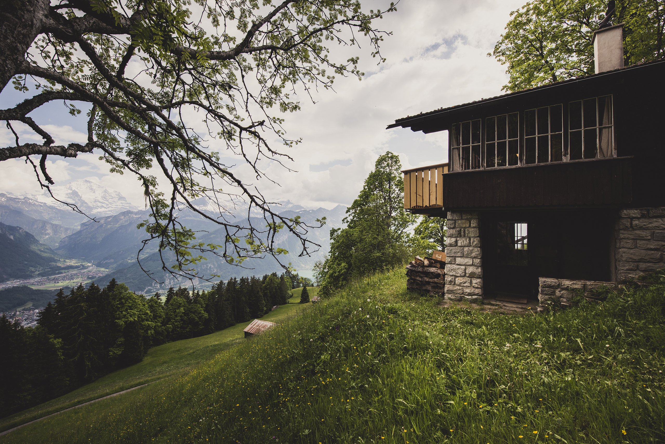 Alphütte Berghaus Beatenberg – Yeti's Alphütten